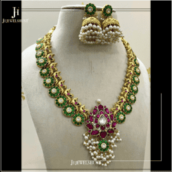 Alternative view of Kundan jadau lotus necklace with earrings