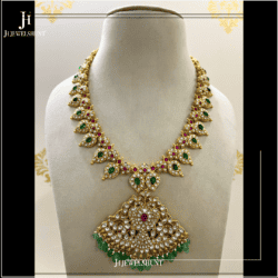 White Kundan jadau long mango haram with earrings